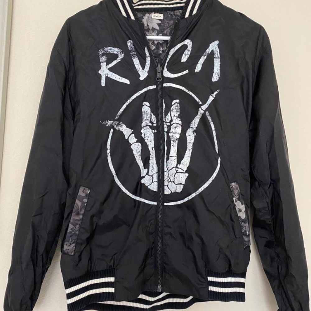 Reversible black & floral RVCA jacket women's S